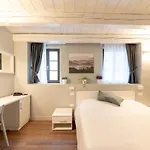 Mura 5&7 Готель Трієст