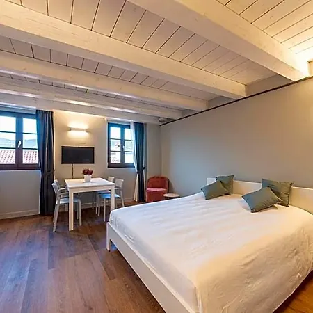 Mura 5&7 3* Trieste